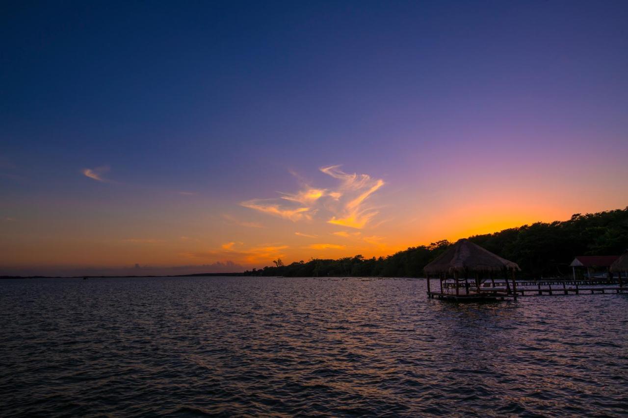 Casa Aakal Lagoon Front Hotel Bacalar Exterior foto